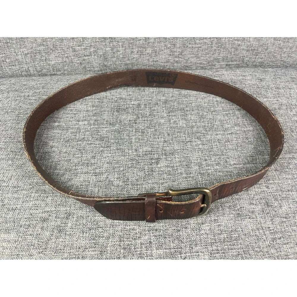 Levis Mens Brown Genuine Leather Belt Size 38 Distressed Vintage Western